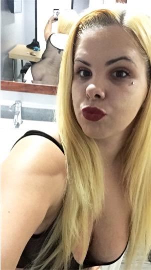 Busty Cookie, sesso in Bari id1900